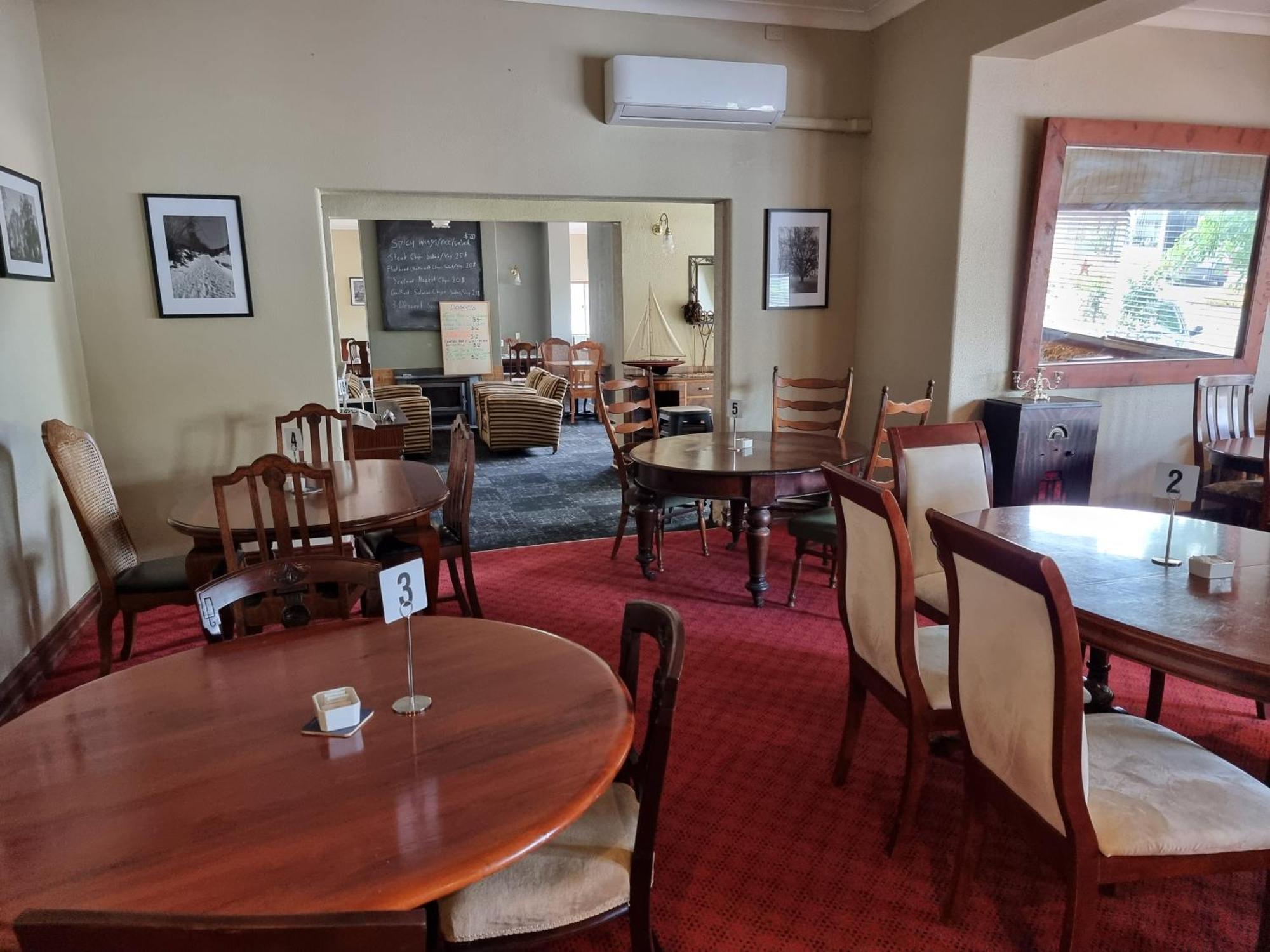 Myrtleford Hotel Luaran gambar